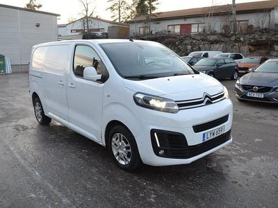 Vit Begagnad 2018 Citroën Jumpy Minibuss | 89 000 kr (Superpris)