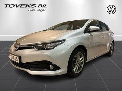 Silver Begagnad 2018 Toyota Auris Active Halvkombi | 172 000 kr (Lite dyr)