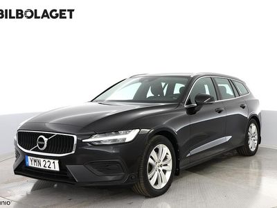 Svart Begagnad 2019 Volvo V60 Momentum Kombi | 309 800 kr (Marknadspris)