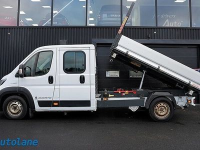 begagnad Fiat Ducato Chassi Cab, Tiltbart flak två håll, 7-sits 177hk