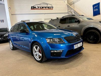 begagnad Skoda Octavia Combi RS 2.0 TDI RS 184hk Motorvärmare / Drag