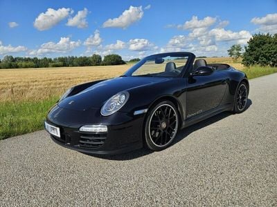 Porsche 911 Carrera GTS