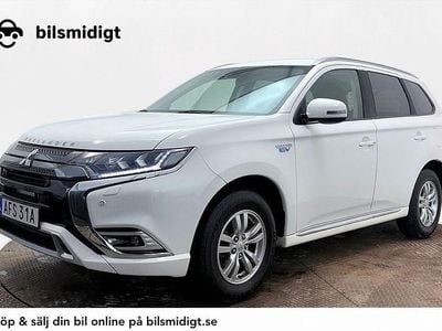 Begagnad Mitsubishi Outlander 224 HK (164 kW) 2020 Vit SUV