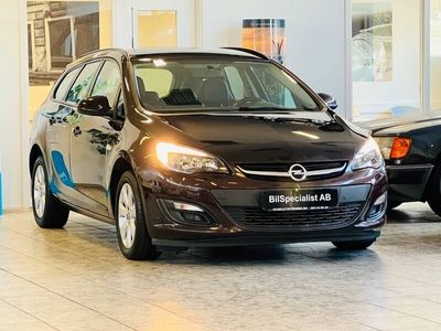 begagnad Opel Astra Sports Tourer 1.4 Turbo Automat Euro 6 140hk 0%Rä