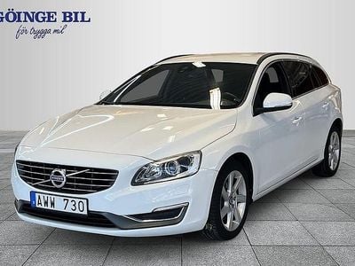 Vit Begagnad 2013 Volvo V60 Momentum Kombi | 165 000 kr (Lite dyr)