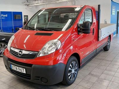 Begagnad Opel Vivaro 114 HK (83 kW) 2010 Röd Minibuss