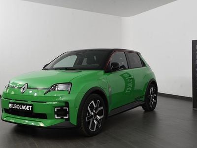 Grön Begagnad 2025 Renault 5 E-Tech Techno Halvkombi | 408 500 kr (Lite dyr)