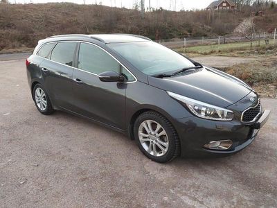Begagnad 2014 Kia Ceed Sportswagon Kombi | 70 000 kr (Marknadspris)