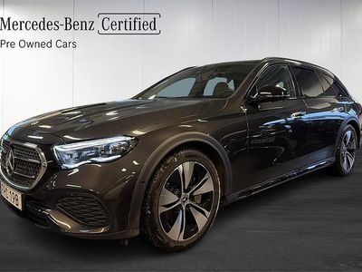 Begagnad Mercedes E300 2026 Grå