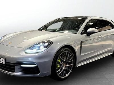 Begagnad Porsche Panamera 4 Sport Turismo 462 HK (339 kW) 2019 Silver Sedan