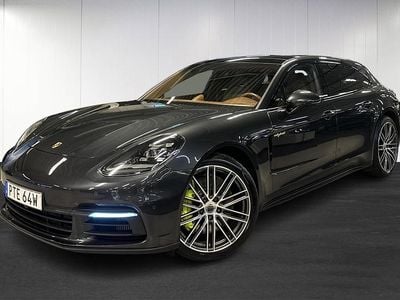 Porsche Panamera 4