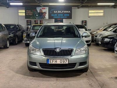 Begagnad Skoda Octavia Ambiente 102 HK (75 kW) 2009 Ljusgrön Kombi