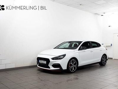 Begagnad Hyundai i30 N Line 253 HK (186 kW) 2019 Vit Halvkombi