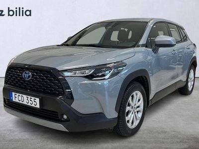Begagnad Toyota Corolla Cross Active 200 HK (147 kW) 2022 Grå SUV