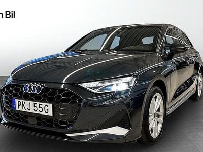 Grå Begagnad 2024 Audi A3 Sportback Advanced Plus Halvkombi | 319 000 kr