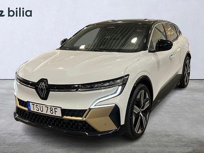 Vit Begagnad 2023 Renault Mégane IV Iconic Halvkombi | 269 900 kr (Marknadspris)