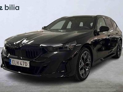Svart Begagnad 2025 BMW 530e Kombi | 689 900 kr