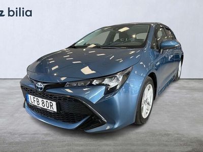 begagnad Toyota Corolla Hybrid 1,8 5D ElHybrid Active SPI 2020 Blå