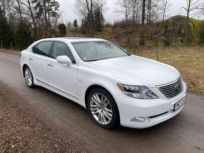 Vit Begagnad 2008 Lexus LS600h L Sedan | 179 900 kr