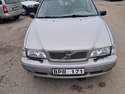 Begagnad Volvo S70 144 HK (105 kW) 1999 Sedan