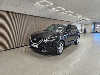 Svart Begagnad 2023 Nissan Qashqai SUV | 349 700 kr (Dyr)