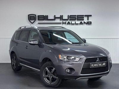 Grå Begagnad 2010 Mitsubishi Outlander Comfort Edition SUV | 74 500 kr (Bra pris)