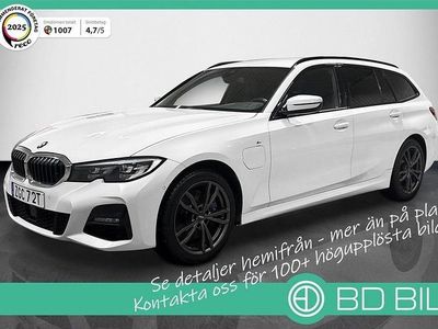 Vit Begagnad 2021 BMW 330 M Sport Kombi | 309 900 kr