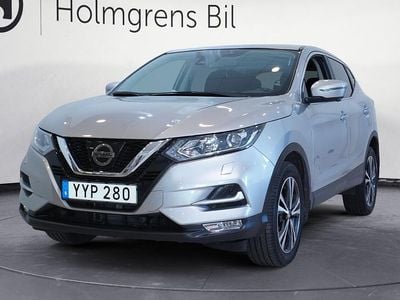 Begagnad Nissan Qashqai N-Connecta 116 HK (85 kW) 2017 Silver SUV