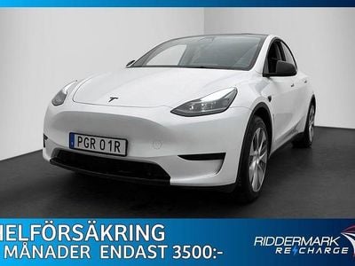 Begagnad Tesla Model Y Standard Range 250 kW (340 HK) 2023 Vit SUV