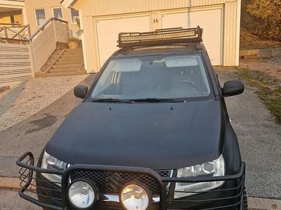 Begagnad Suzuki Grand Vitara 140 HK (102 kW) 2006 Svart matt SUV