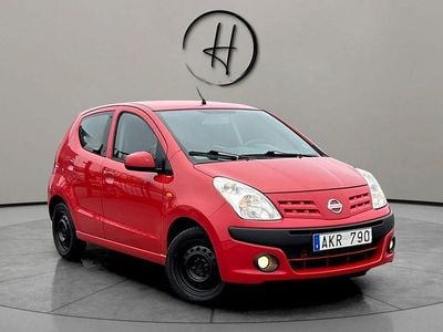 Begagnad Nissan Pixo 68 HK (50 kW) 2009 Röd Halvkombi