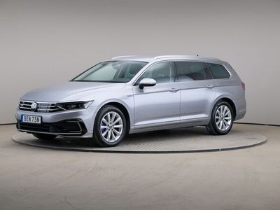 begagnad VW Passat GTE SC Executive Dragpkt Värmare Active Info