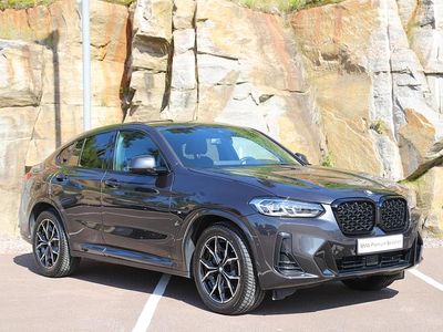 Grå Begagnad 2024 BMW X4 M Sport SUV | 599 000 kr (Superpris)