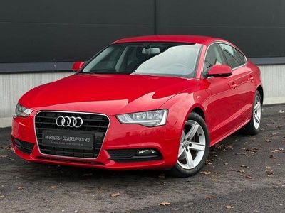 Röd Begagnad 2013 Audi A5 Sportkupé | 99 800 kr