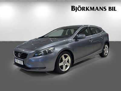 Begagnad Volvo V40 120 HK (88 kW) 2015 Grå