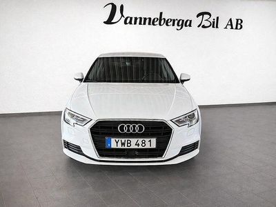 Begagnad Audi A3 Sportback Proline 150 HK (110 kW) 2017 Vit Halvkombi