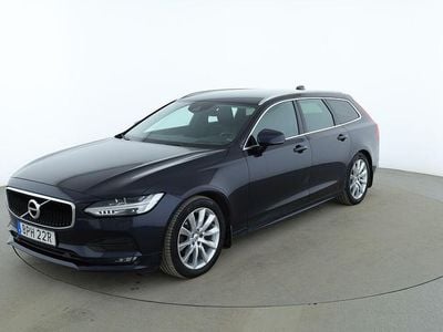 Blå Begagnad 2019 Volvo V90 Momentum Kombi | 273 000 kr (Lite dyr)
