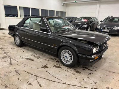 Grå Begagnad 1987 BMW 325 M Sport Cab | 295 000 kr