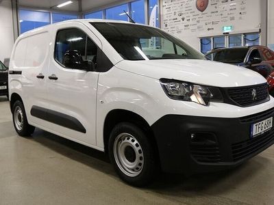 begagnad Peugeot Partner BoxlineL1 PRO 1.5 BlueHDi - Drag, Värmare 2022, Minibuss