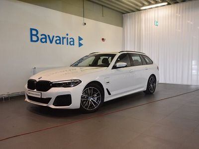 begagnad BMW 530 e xDrive Touring M Sport Connected Drag