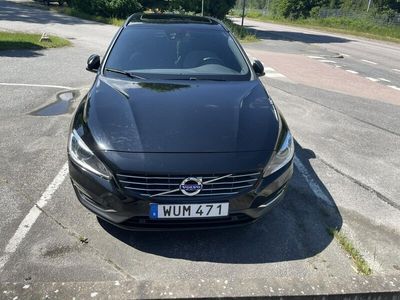 begagnad Volvo V60 D3 Momentum Euro 5