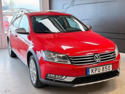Begagnad VW Passat 177 HK (130 kW) 2013 Röd Kombi