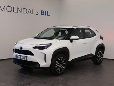 Begagnad Toyota Yaris Hybrid Active 116 HK (85 kW) 2022 Vit