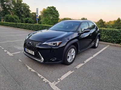 Lexus UX 250h