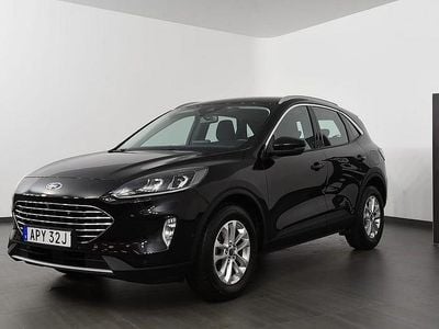 Svart Begagnad 2022 Ford Kuga Titanium SUV | 219 500 kr (Marknadspris)
