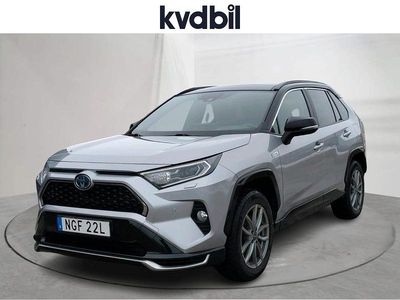 Grå metallic Begagnad 2021 Toyota RAV4 Style Sedan | 364 000 kr