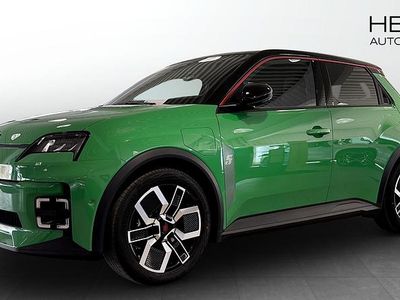 Grön Begagnad 2025 Renault 5 E-Tech Techno Halvkombi | 355 000 kr (Marknadspris)