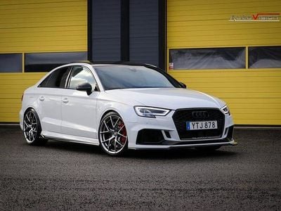 Vit Begagnad 2017 Audi RS3 Sedan | 429 900 kr (Marknadspris)