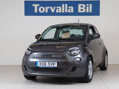 begagnad Fiat 500e Icon 42 kWh 118hk + Vinterhjul Leasbar