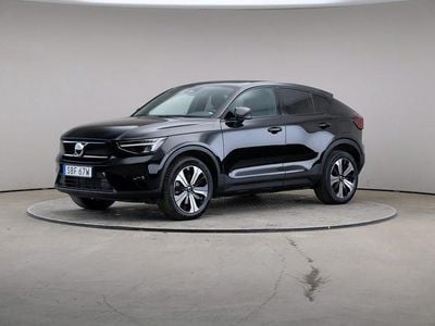 Svart Begagnad 2022 Volvo C40 Plus SUV | 319 000 kr (Bra pris)